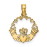 14K Engraved Claddagh In Scallop Circle Charm